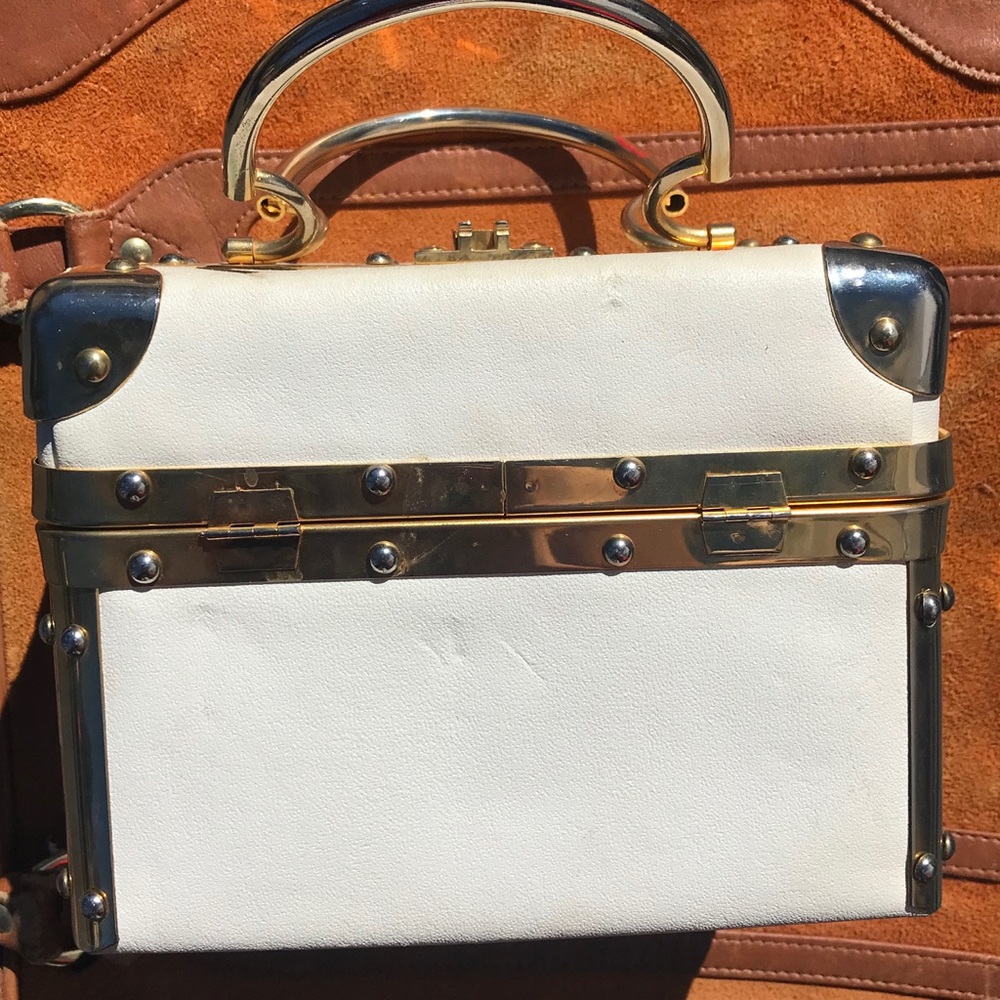 White train case